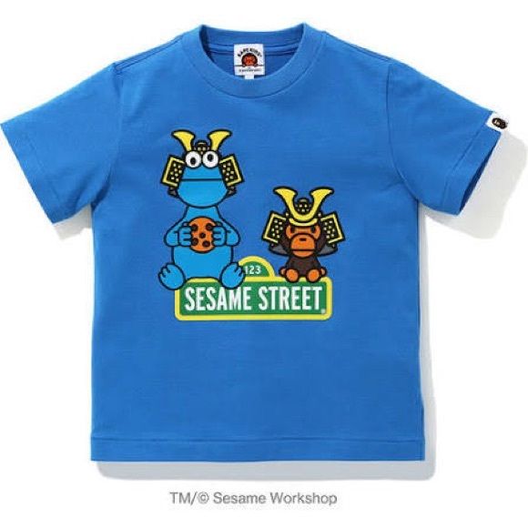 ELMO COOKIE MONSTER SESAME KEYCHAIN
BABY MILO DOLLS BAPE MASK SHIRTS FRAME - Picture 7 of 15